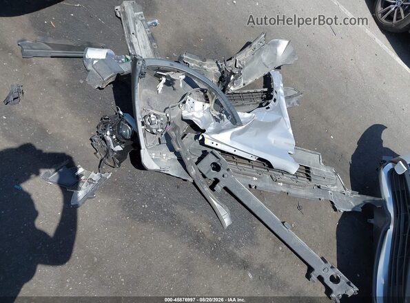 JTMWFREV8JD120642 2018 TOYOTA RAV4 Silver Вид панелі приладів