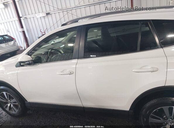 JTMWFREVXHJ714080 2017 TOYOTA RAV4 White 