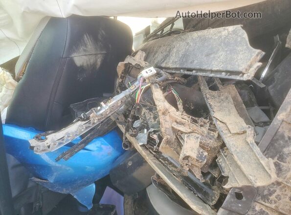 JTMYFREV5JJ154712 2018 TOYOTA RAV4 Синий Вид панели приборов