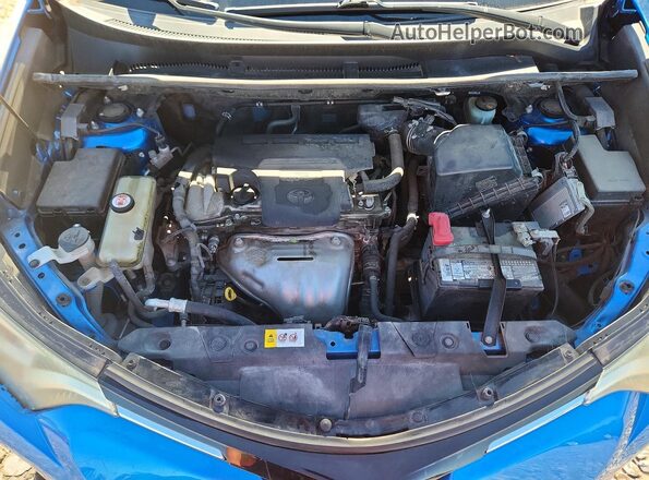 JTMZFREV0HJ130283 2017 TOYOTA RAV4 Blue Вид задньої частини салону
