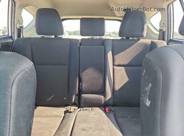 JTMZFREV0JJ169459 2018 TOYOTA RAV4 White Vista de los asientos traseros