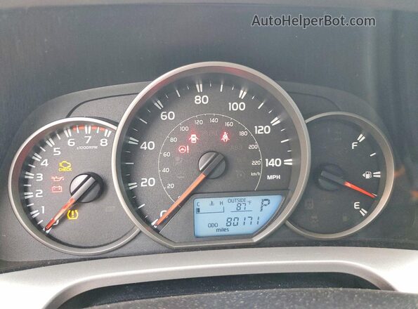JTMZFREV1GD090972 2016 TOYOTA RAV4 White Instrument cluster view