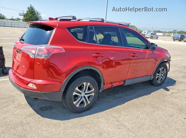 JTMZFREV2GJ068819 2016 TOYOTA RAV4 Red Задня права чверть