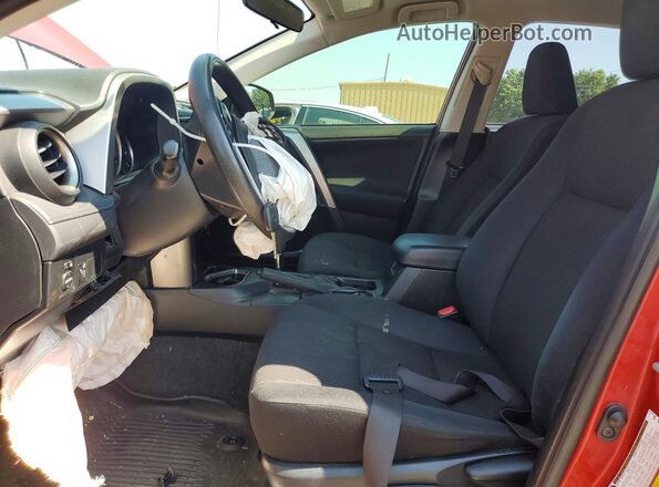 JTMZFREV2GJ068819 2016 TOYOTA RAV4 Red Вид салону спереду