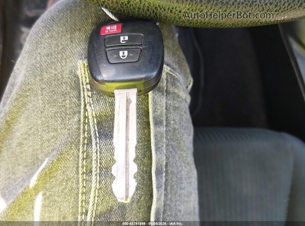 JTMZFREV3HJ717285 2017 TOYOTA RAV4 Blue Dashboard view