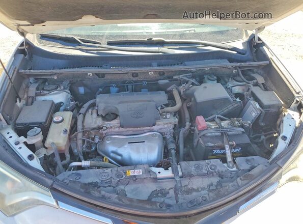 JTMZFREV5JJ176293 2018 TOYOTA RAV4 White ძრავის განყოფილების ხედი