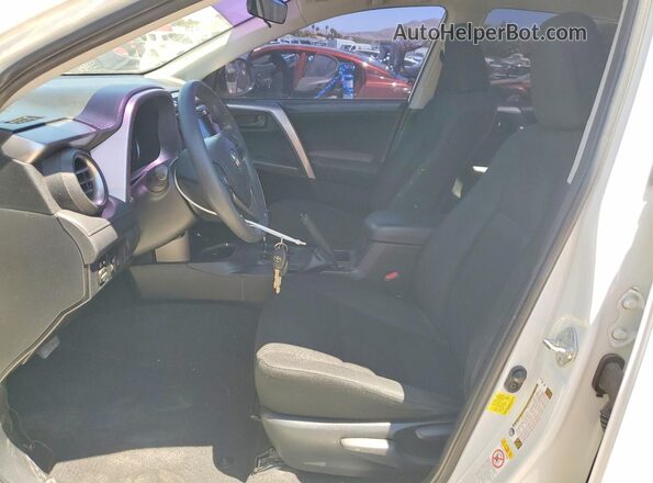 JTMZFREV5JJ176293 2018 TOYOTA RAV4 White წინა სალონის ხედი