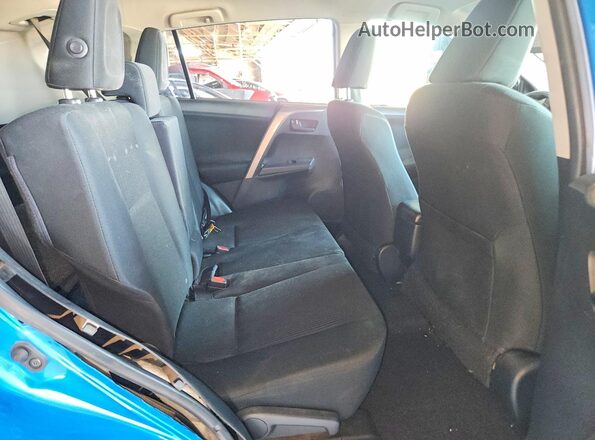 JTMZFREV5JJ208191 2018 TOYOTA RAV4 Blue Հետևի նստատեղերի տեսք