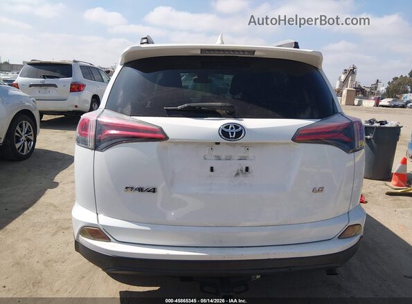 JTMZFREV6HJ709598 2017 TOYOTA RAV4 White 