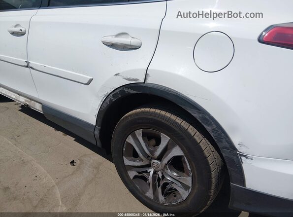 JTMZFREV6HJ709598 2017 TOYOTA RAV4 White 