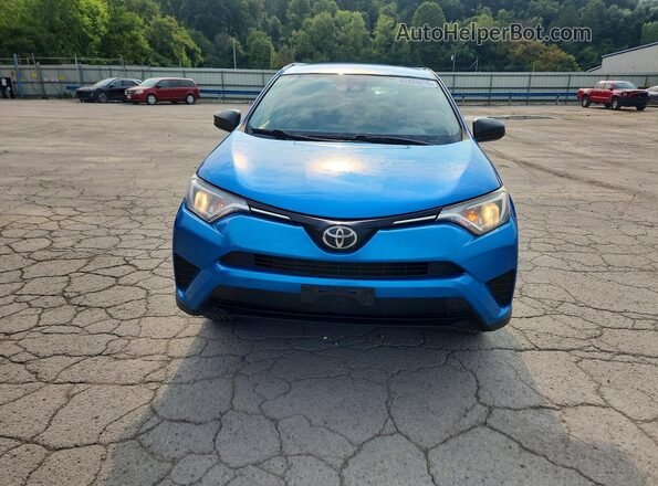 JTMZFREV7HJ148473 2017 TOYOTA RAV4 Blue Widok z przodu