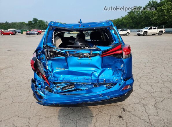 JTMZFREV7HJ148473 2017 TOYOTA RAV4 Blue Widok z tyłu