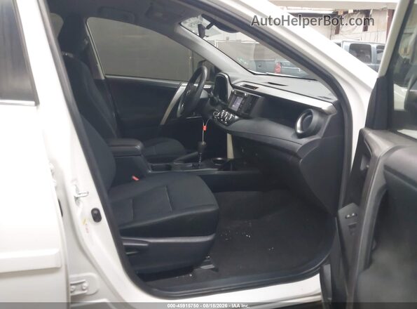 JTMZFREV8HJ712390 2017 TOYOTA RAV4 White Vista interior delantera