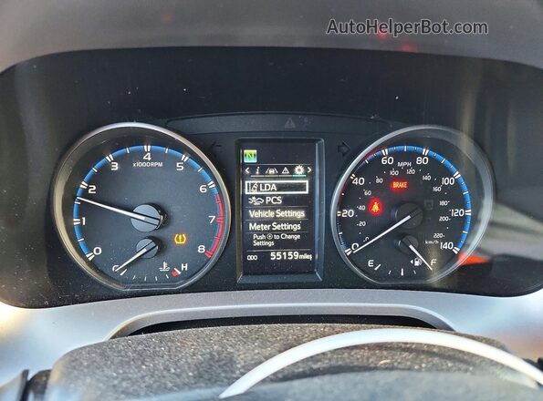 JTMZFREV9JJ752337 2018 TOYOTA RAV4 Синий Вид щитка приборов