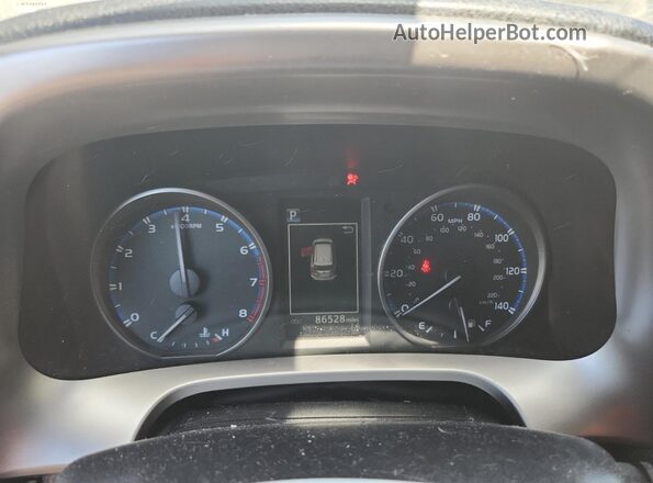 JTMZFREVXHJ701987 2017 TOYOTA RAV4 White 