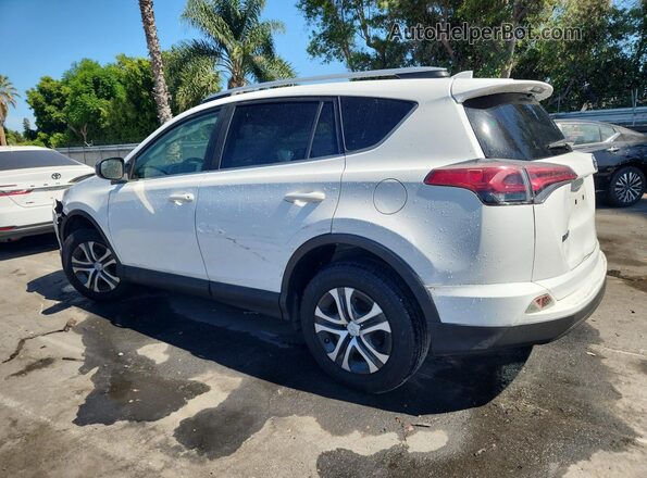 JTMZFREVXHJ701987 2017 TOYOTA RAV4 White 