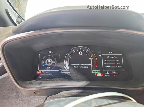 JTNABAAE7RA012440 2024 TOYOTA GR White ხელსაწყოთა პანელის ხედი