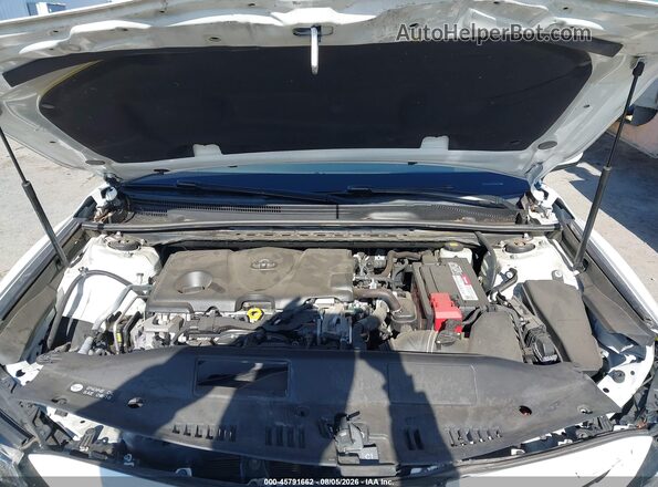 JTNB11HK3J3048833 2018 TOYOTA CAMRY White უკანა ხედი