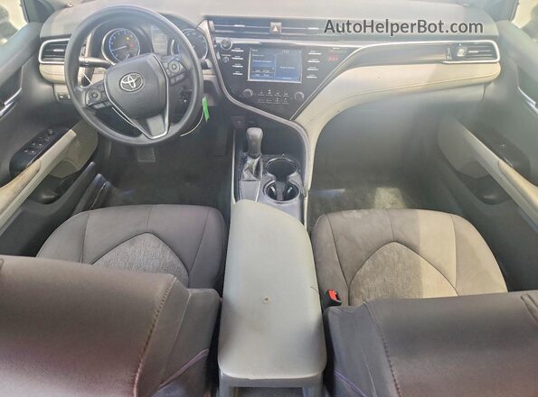 JTNB11HK5J3016708 2018 TOYOTA CAMRY Silver Вид панелі приладів