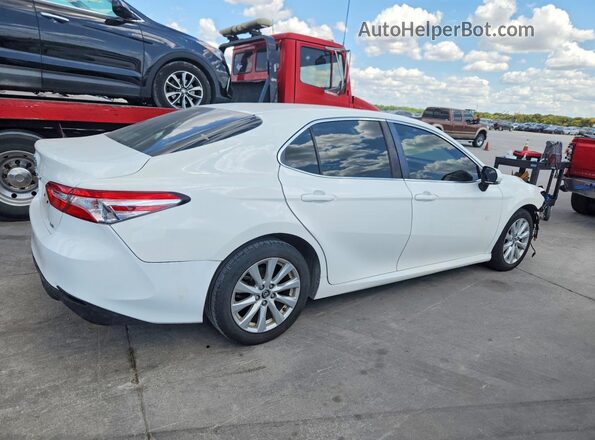 JTNB11HK5J3028311 2018 TOYOTA CAMRY White უკანა მარჯვენა