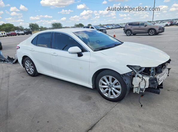 JTNB11HK5J3028311 2018 TOYOTA CAMRY White წინა მარჯვენა