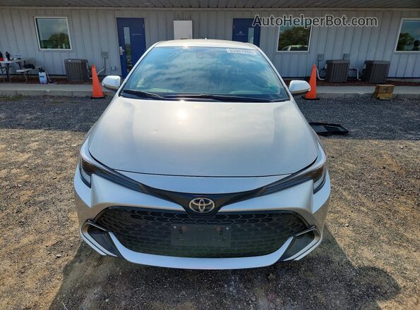JTNC4MBE3P3203437 2023 TOYOTA COROLLA Серебряный Вид спереди
