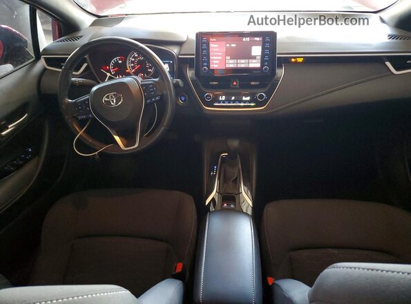 JTND4MBE0M3140040 2021 TOYOTA COROLLA Красный Вид панели приборов