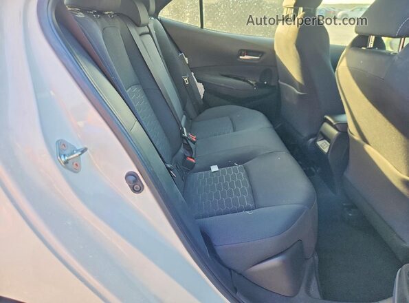 JTND4MBE0R3224897 2024 TOYOTA COROLLA White Widok tylnych siedzeń