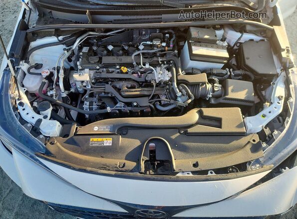 JTND4MBE0R3224897 2024 TOYOTA COROLLA White Widok wnętrza z tyłu