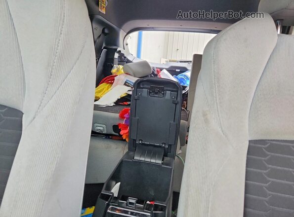 JTND4MBE4M3117375 2021 TOYOTA COROLLA Gray Vista de los asientos traseros