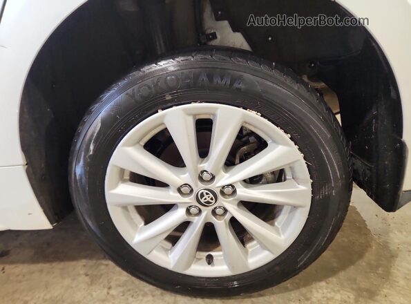 JTND4MBE4R3214728 2024 TOYOTA COROLLA White 