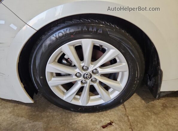 JTND4MBE4R3214728 2024 TOYOTA COROLLA White 
