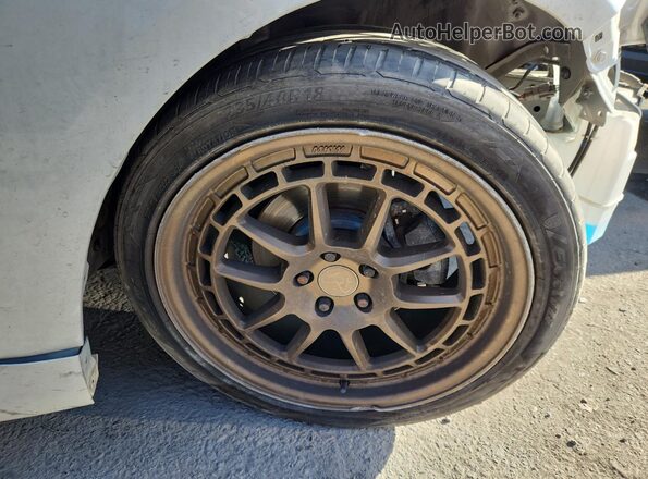 JTND4MBE9M3118795 2021 TOYOTA COROLLA White 