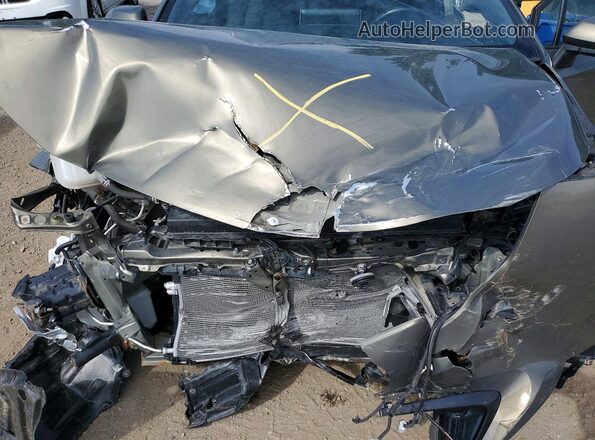 JTNK4RBE3K3037910 2019 TOYOTA COROLLA Gray Вид задньої частини салону