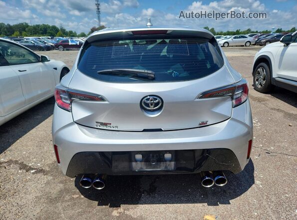 JTNK4RBE3K3045926 2019 TOYOTA COROLLA Серебряный Вид сзади