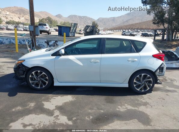 JTNKARJE2HJ541783 2017 TOYOTA COROLLA IM White 