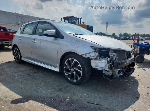 JTNKARJE3HJ537869 2017 TOYOTA COROLLA Серебряный Передняя правая четверть