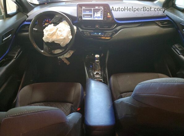 JTNKHMBX0L1069641 2020 TOYOTA C-HR White Вид панелі приладів