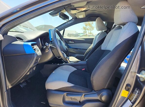 JTNKHMBX2K1053911 2019 TOYOTA C-HR Gray წინა სალონის ხედი