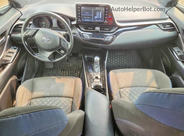 JTNKHMBX2M1119439 2021 TOYOTA C-HR White Առջևի վահանակի տեսք