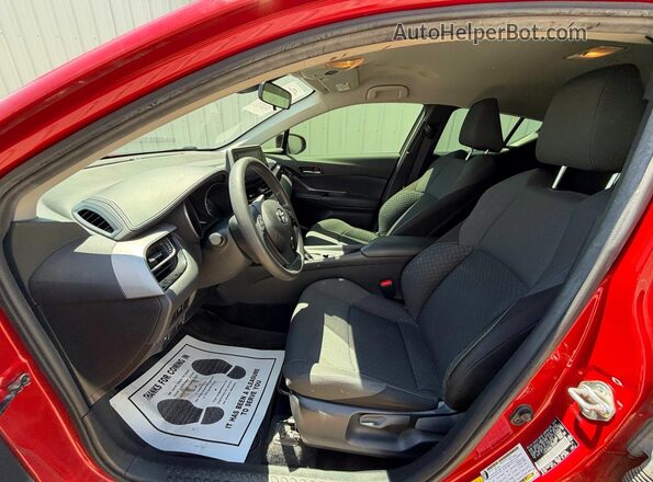 JTNKHMBX6L1072107 2020 TOYOTA C-HR Красный 