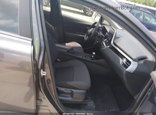 JTNKHMBX7L1090762 2020 TOYOTA C-HR Gray წინა სალონის ხედი