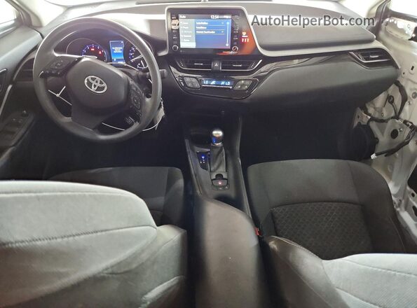 JTNKHMBX7M1096742 2021 TOYOTA C-HR White Առջևի վահանակի տեսք