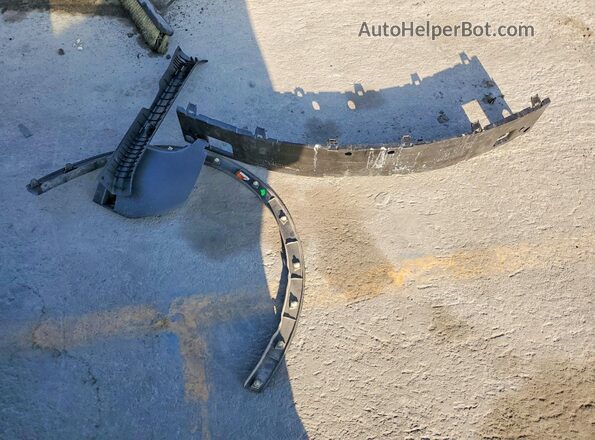 JTNKHMBX8K1046347 2019 TOYOTA C-HR Серебряный Вид подкапотного пространства