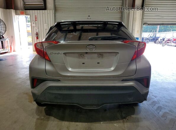 JTNKHMBX8L1066910 2020 TOYOTA C-HR Silver Rear view