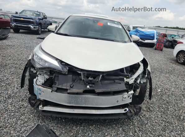 JTNKHMBX9L1070514 2020 TOYOTA C-HR White Widok z przodu