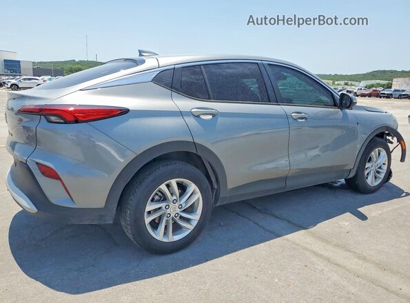 KL47LAE27RB223668 2024 BUICK OTHER Серебряный Задняя правая четверть