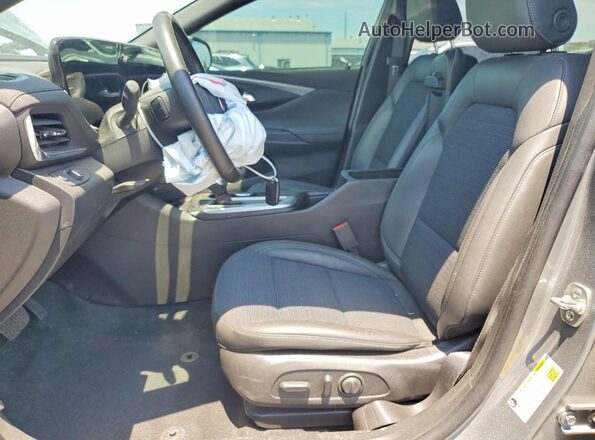 KL47LAE27RB223668 2024 BUICK OTHER Серебряный Вид салона спереди