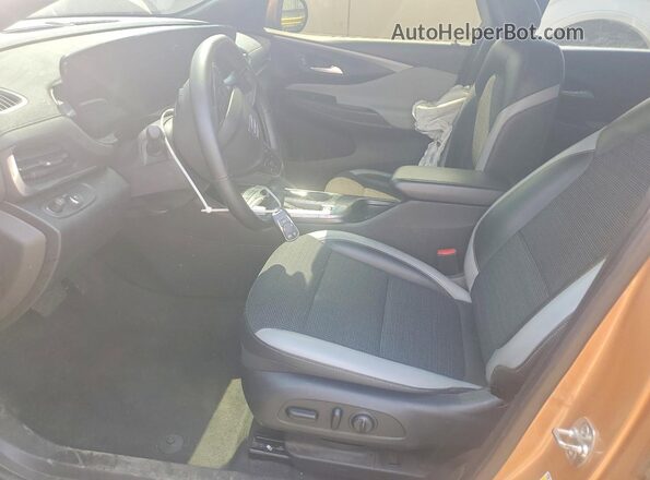 KL47LAE29RB210582 2024 BUICK OTHER Brown წინა სალონის ხედი