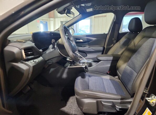 KL47LAEP2TB233673 2026 BUICK OTHER Черный Вид салона спереди
